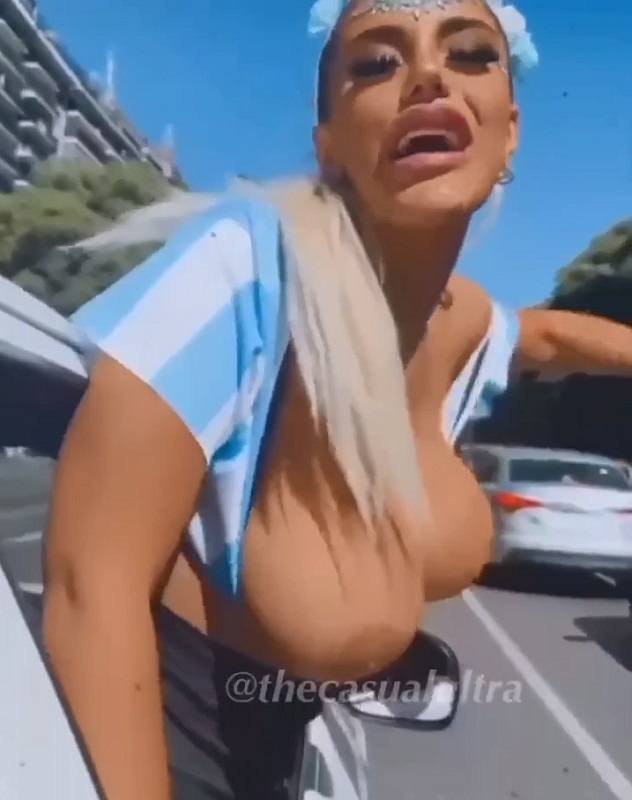 سكس اكبر بزاز في العالم